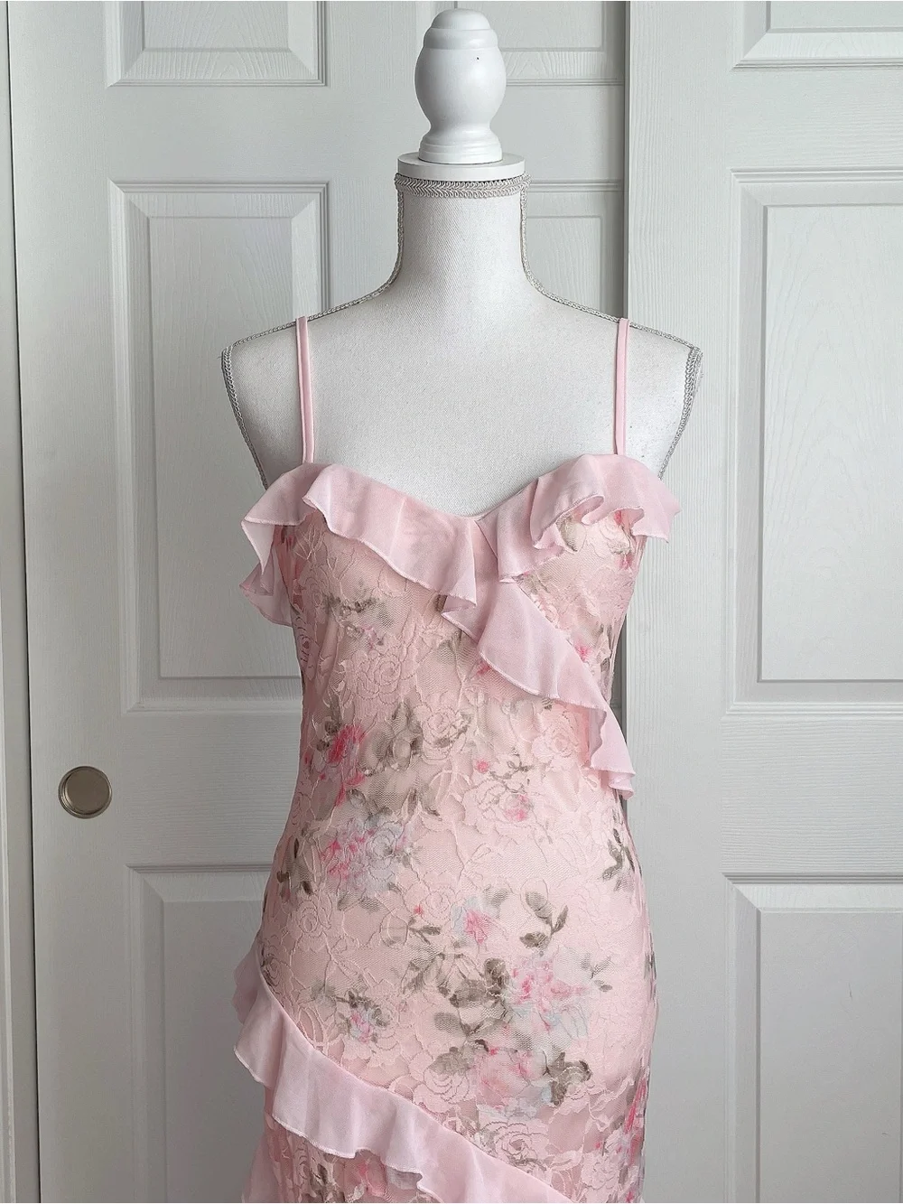 Cider pink ruffle floral lace maxi dress - Picture 6 of 8